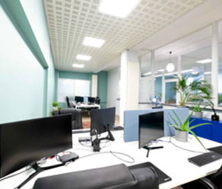 Bureau privé 65 m² 20 postes Coworking Cours de Vincennes Paris 75012 - photo 6